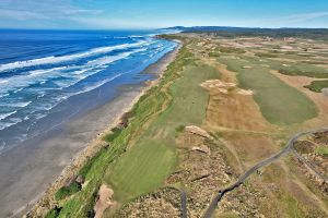 Pacific Dunes 4th Back Aerial